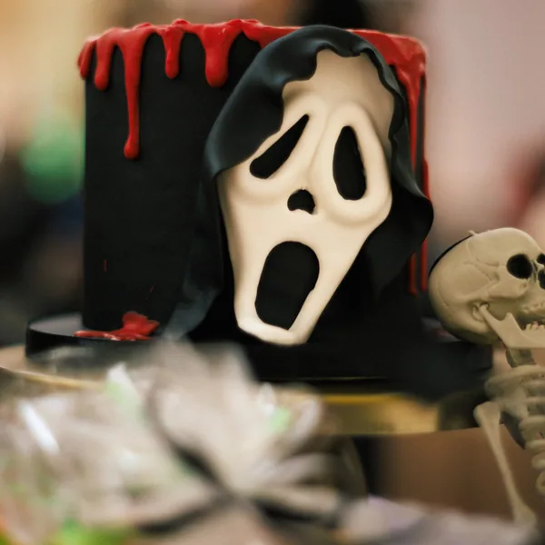 Τούρτα Halloween σε περίπτερο